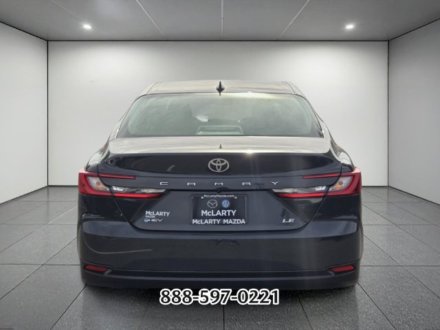 Used 2025 Toyota Camry LE FWD image 4