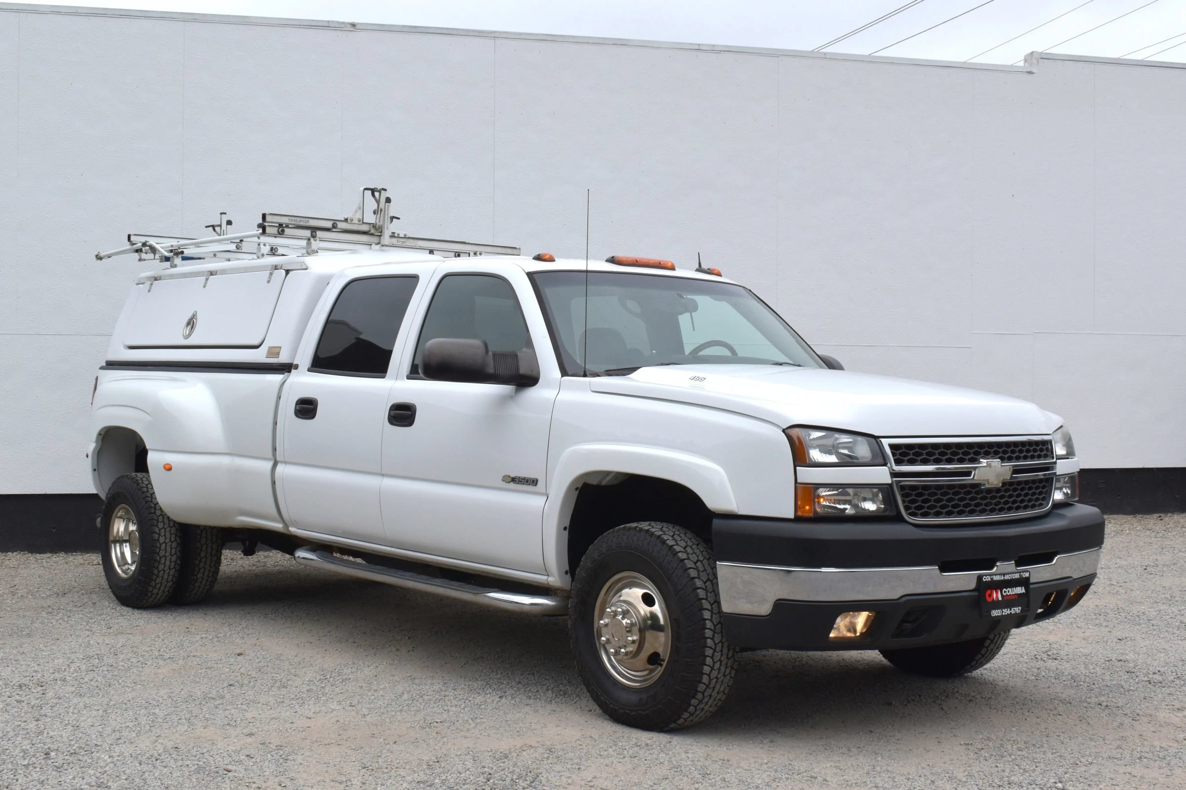 Used 2005 Chevrolet Silverado 3500 LT w/ Skid Plate Package AWD/4WD image 1