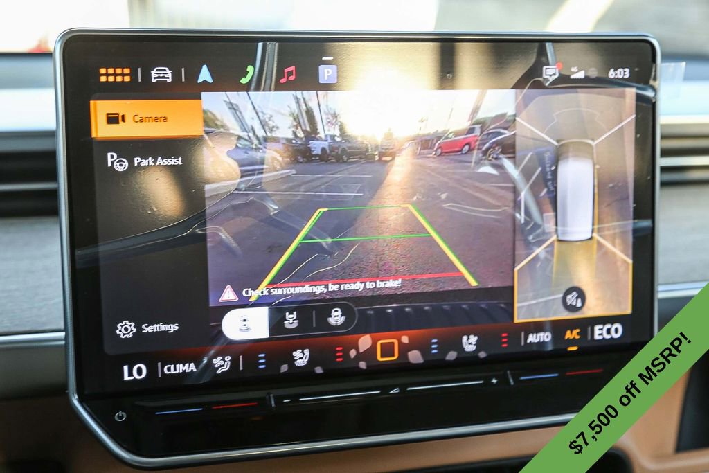 New 2025 Volkswagen ID. Buzz Pro S Plus image 32