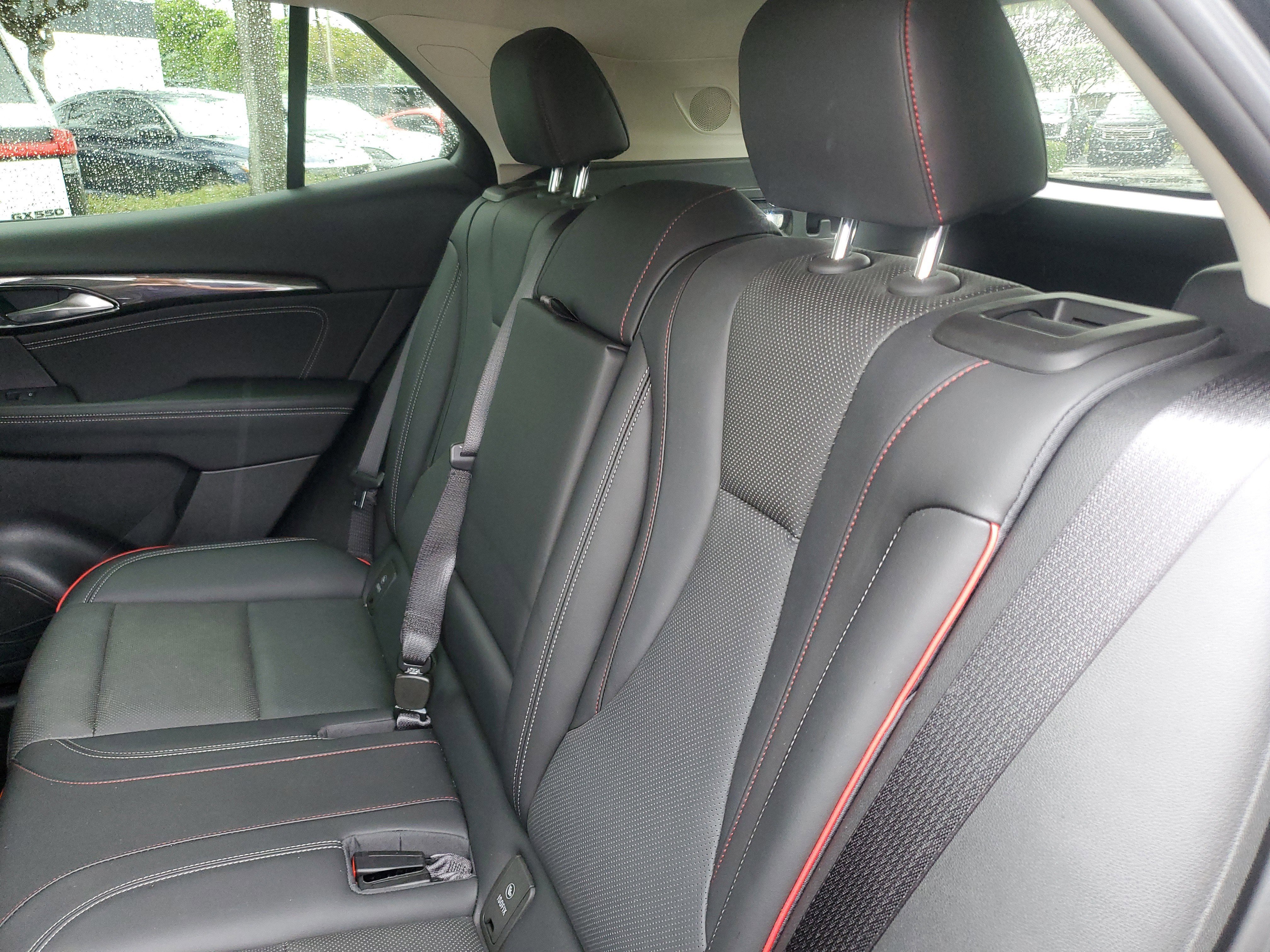 Used 2023 Buick Envision Essence w/ Sport Touring Package image 5