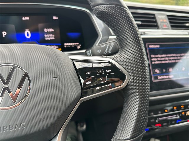 Used 2022 Volkswagen Tiguan SE R-Line image 22