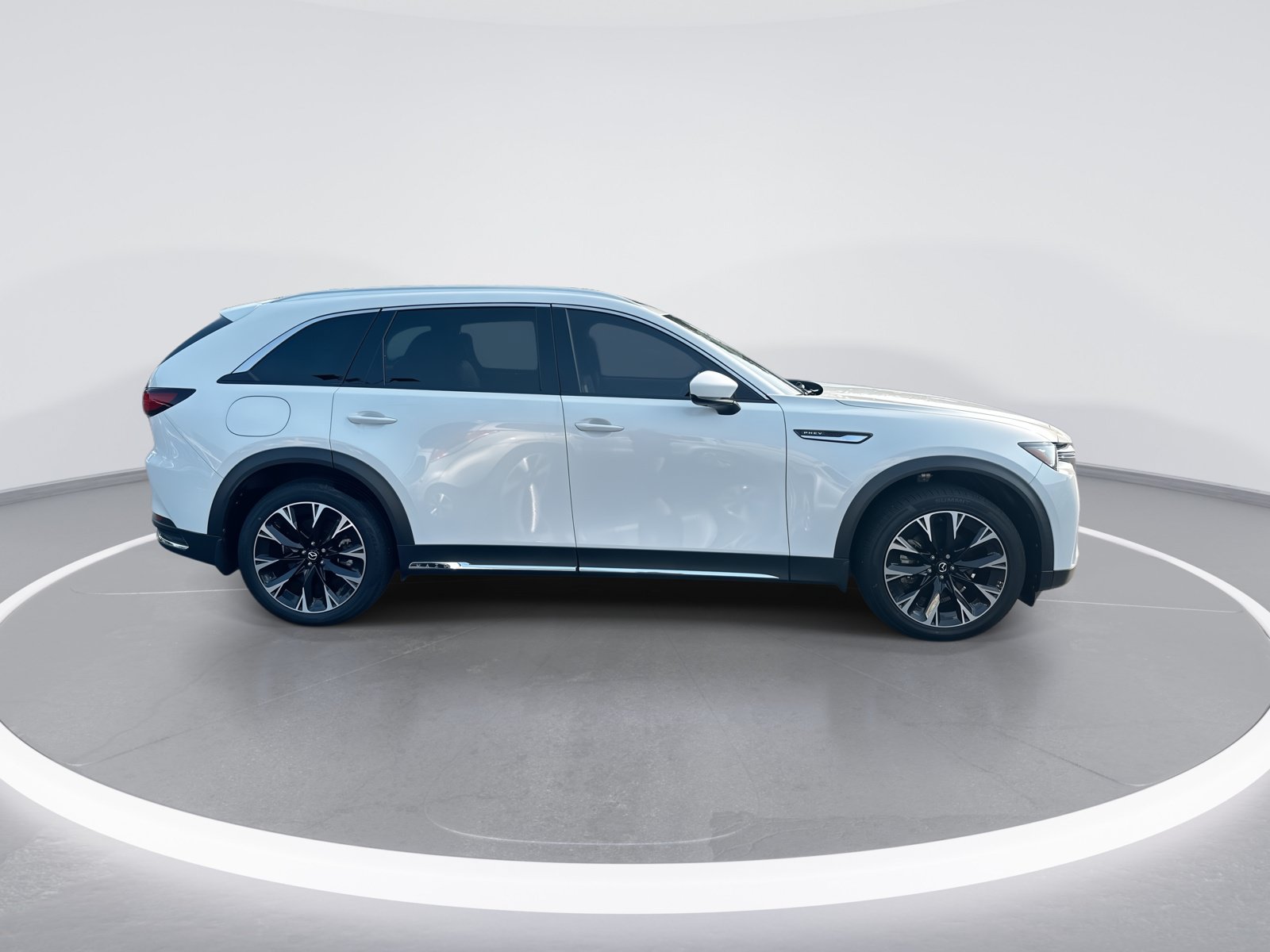 Used 2024 MAZDA CX-90 Plug-In Hybrid w/ Premium Pkg AWD/4WD image 10
