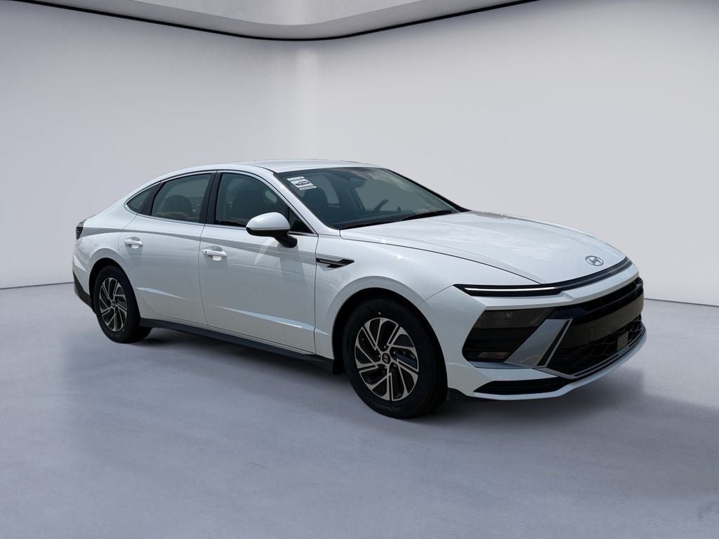 New 2026 Hyundai Sonata Blue FWD image 7