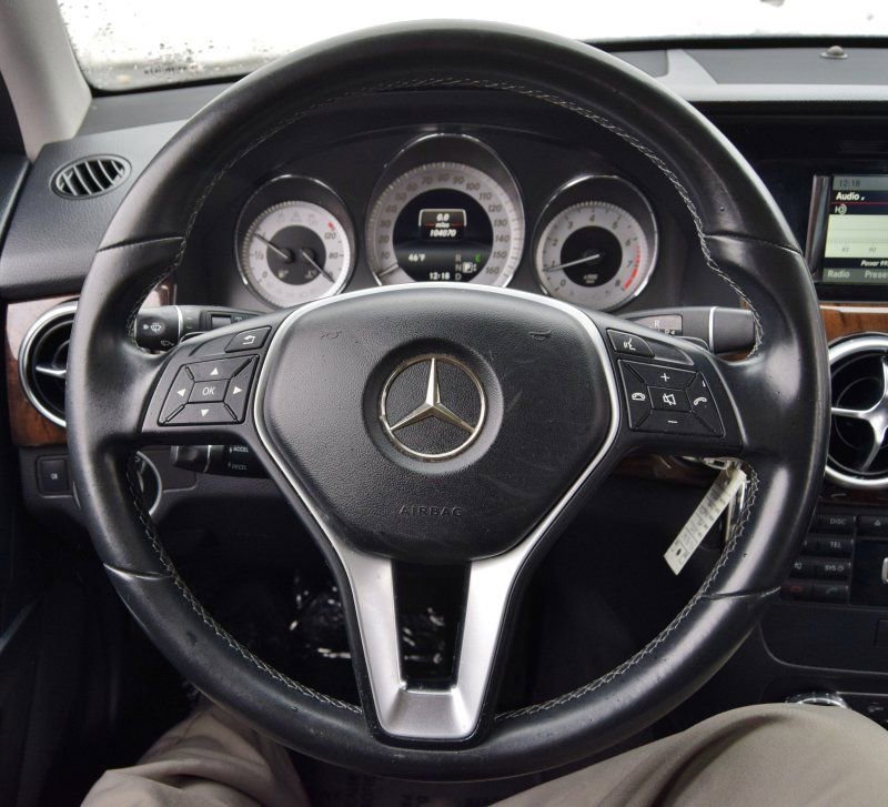Used 2015 Mercedes-Benz GLK 350 4MATIC image 13