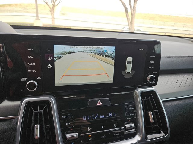 Used 2023 Kia Sorento SX image 20