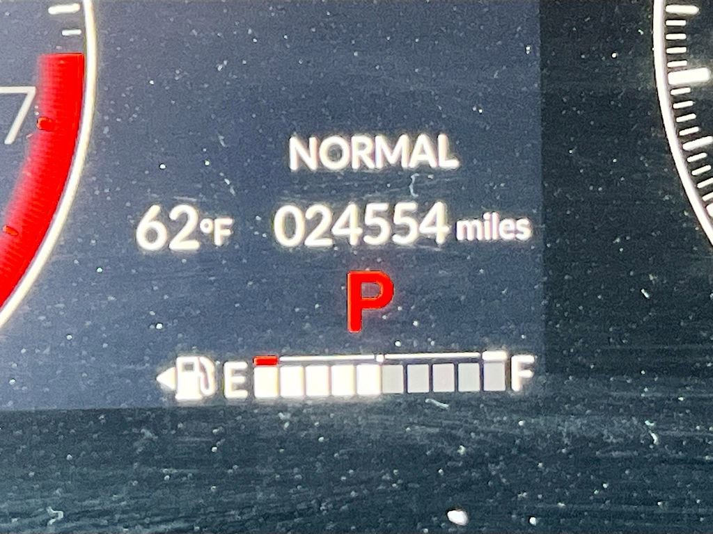 Used 2023 Honda HR-V LX image 12