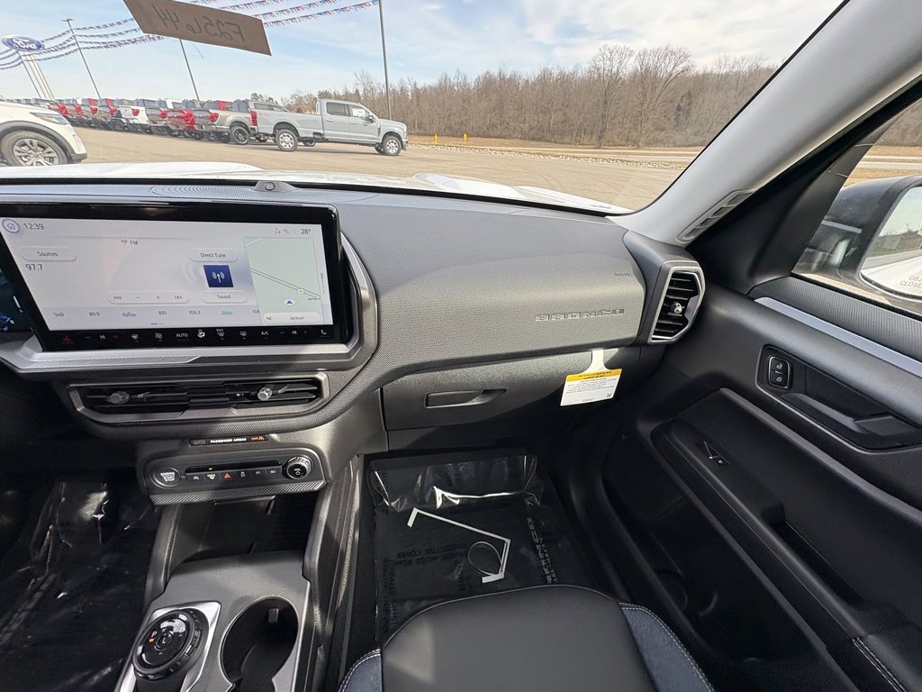 New 2025 Ford Bronco Sport Outer Banks w/ Outer Banks Tech Package+ image 25
