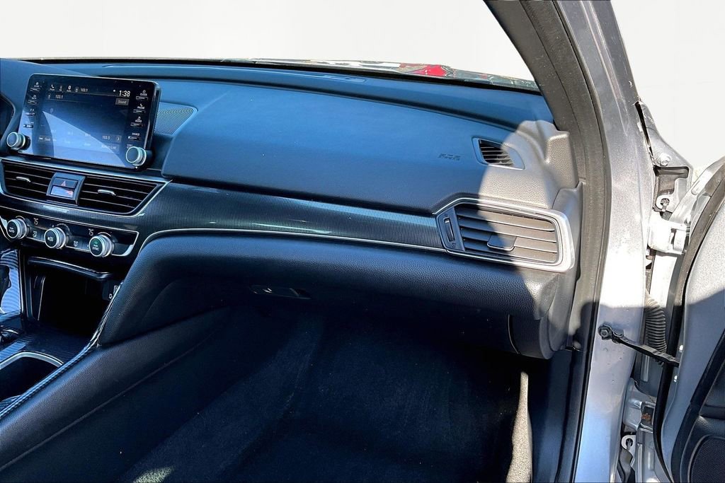 Used 2018 Honda Accord Sport image 20