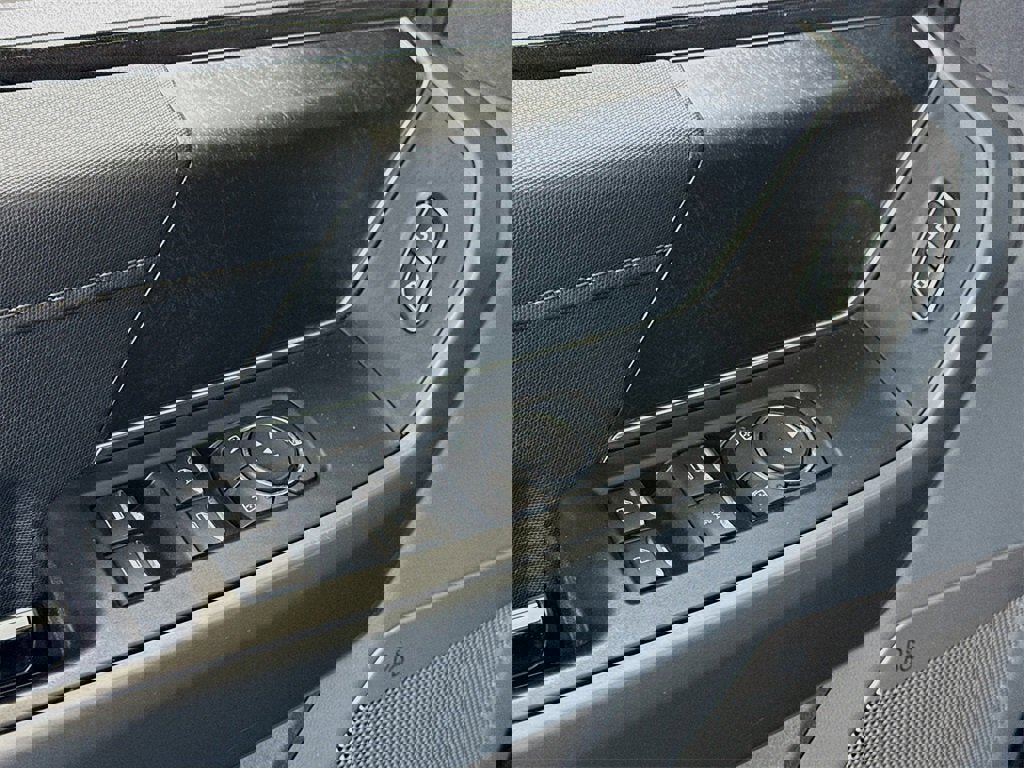 Used 2022 Ford F150 XLT w/ Equipment Group 302A High image 12