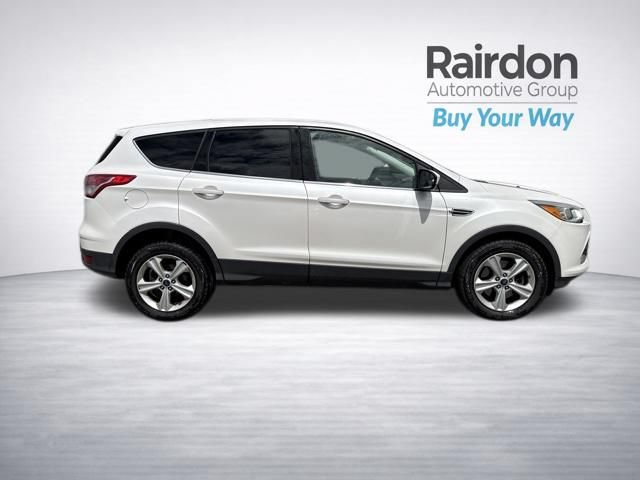 Used 2015 Ford Escape SE AWD/4WD image 38