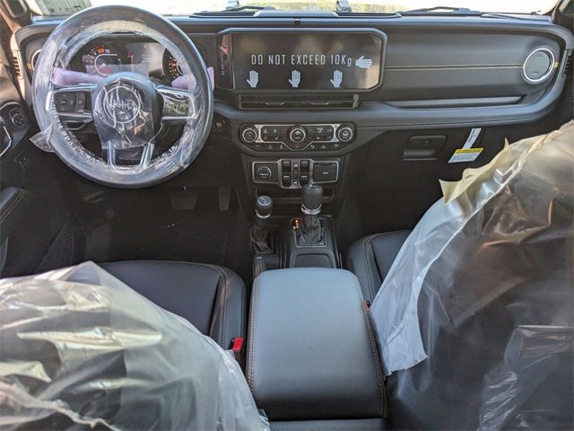 New 2025 Jeep Wrangler Sahara image 12