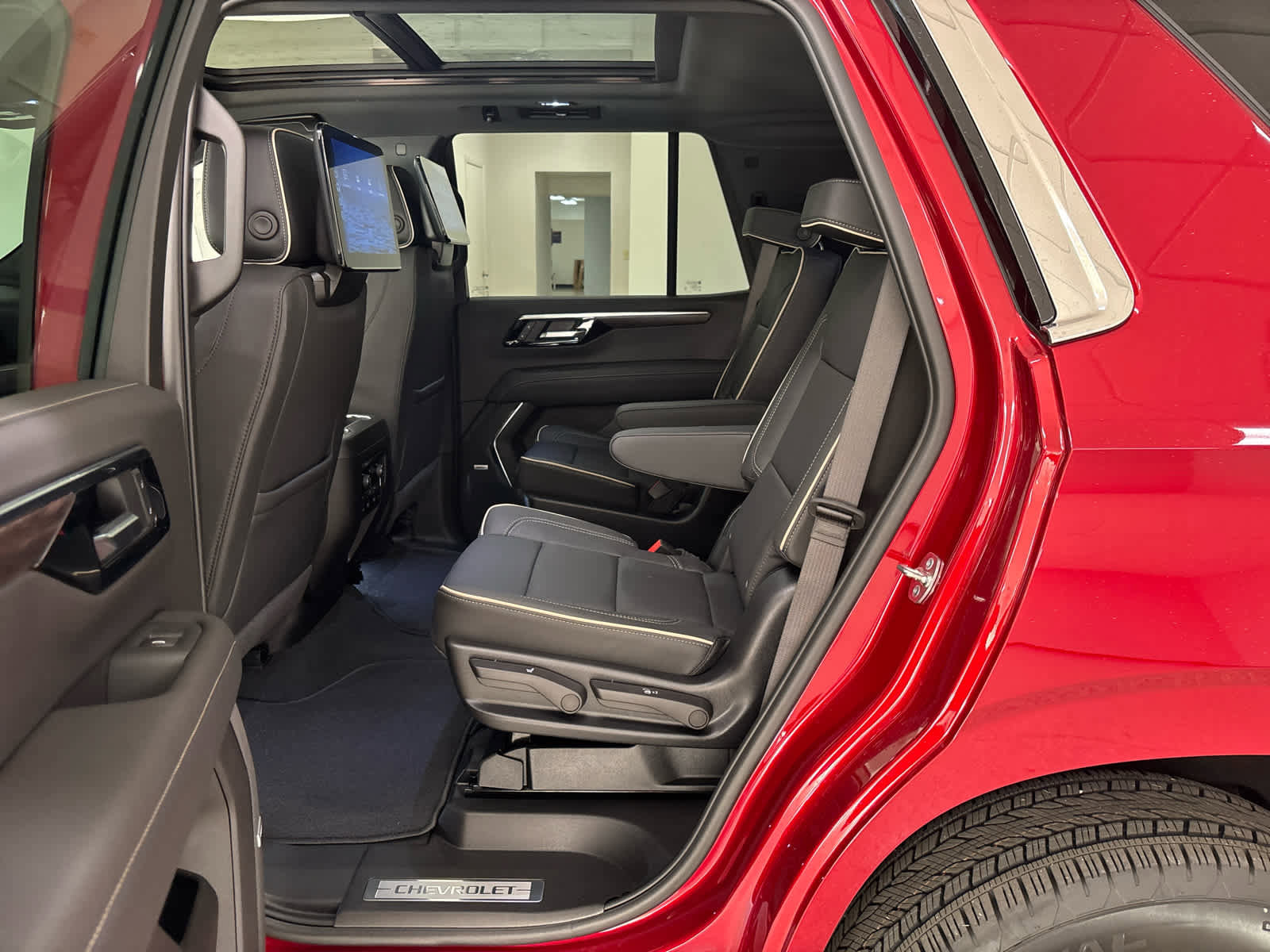 New 2026 Chevrolet Tahoe Premier image 15