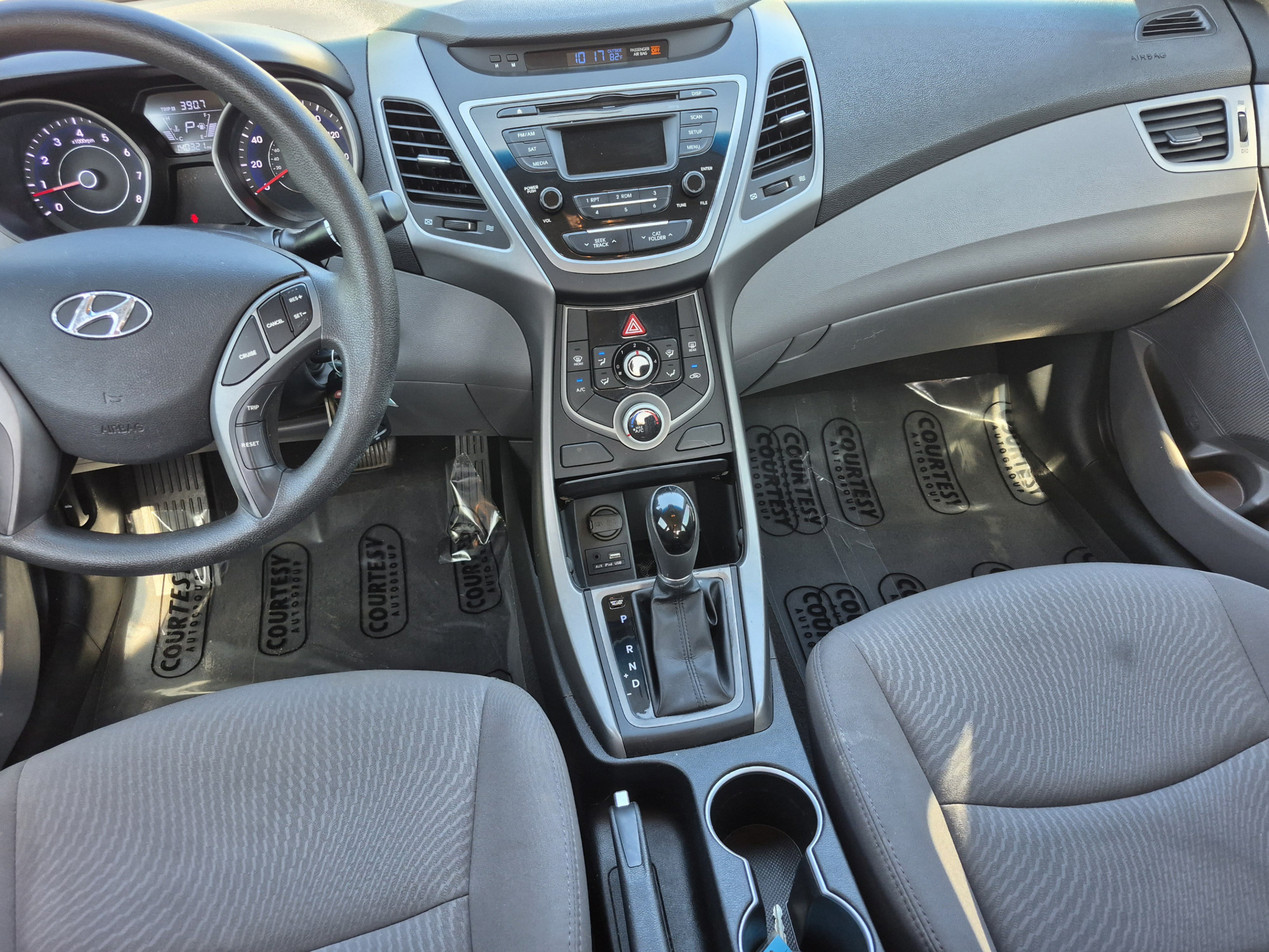 Used 2016 Hyundai Elantra SE FWD image 27