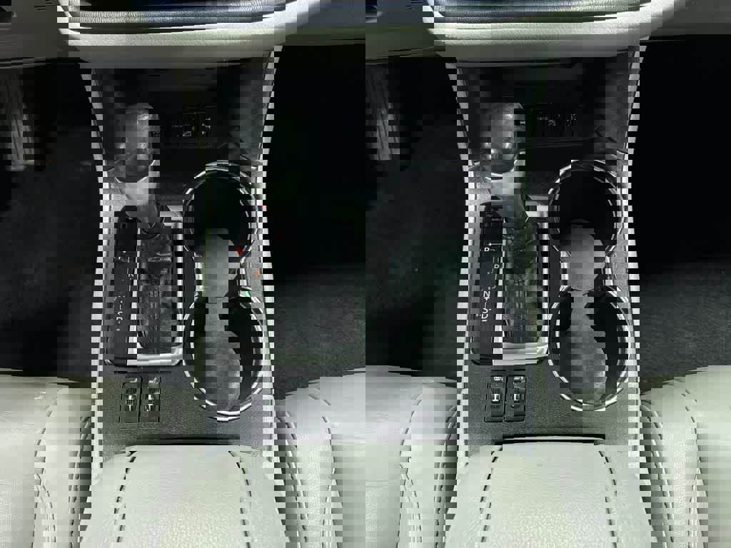 Used 2019 Toyota Highlander XLE w/ Protection Package #3 AWD/4WD image 33