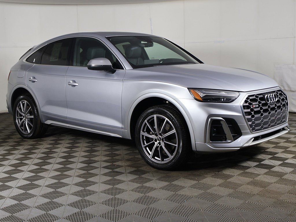 Used 2023 Audi SQ5 Premium Plus w/ Premium Plus Package image 2