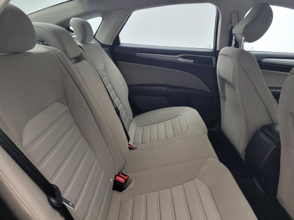 Used 2020 Ford Fusion S FWD image 19