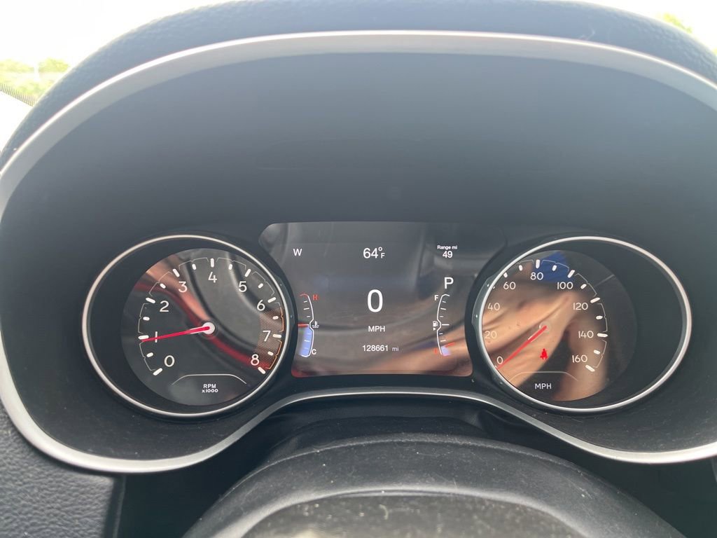 Used 2018 Jeep Compass Latitude w/ Popular Equipment Group AWD/4WD image 7