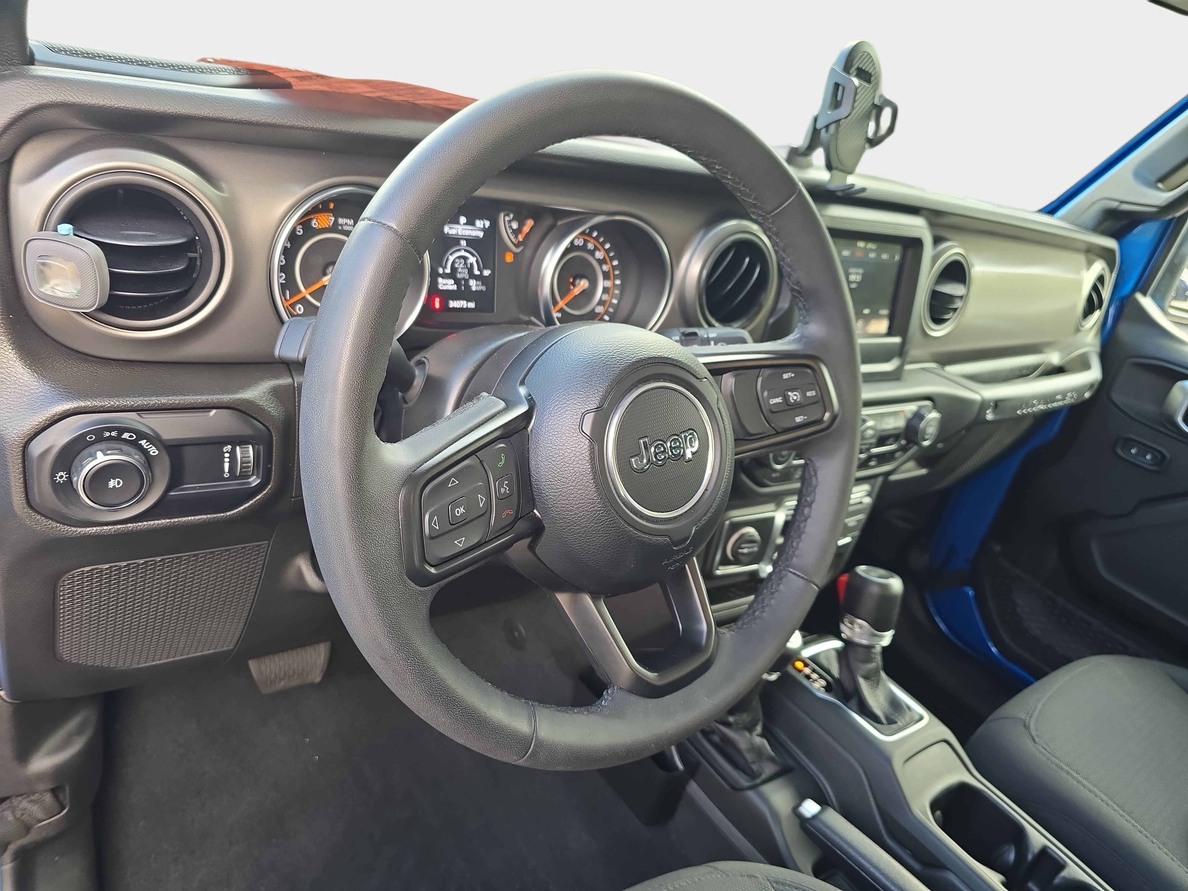 Used 2023 Jeep Wrangler Sport AWD/4WD image 15