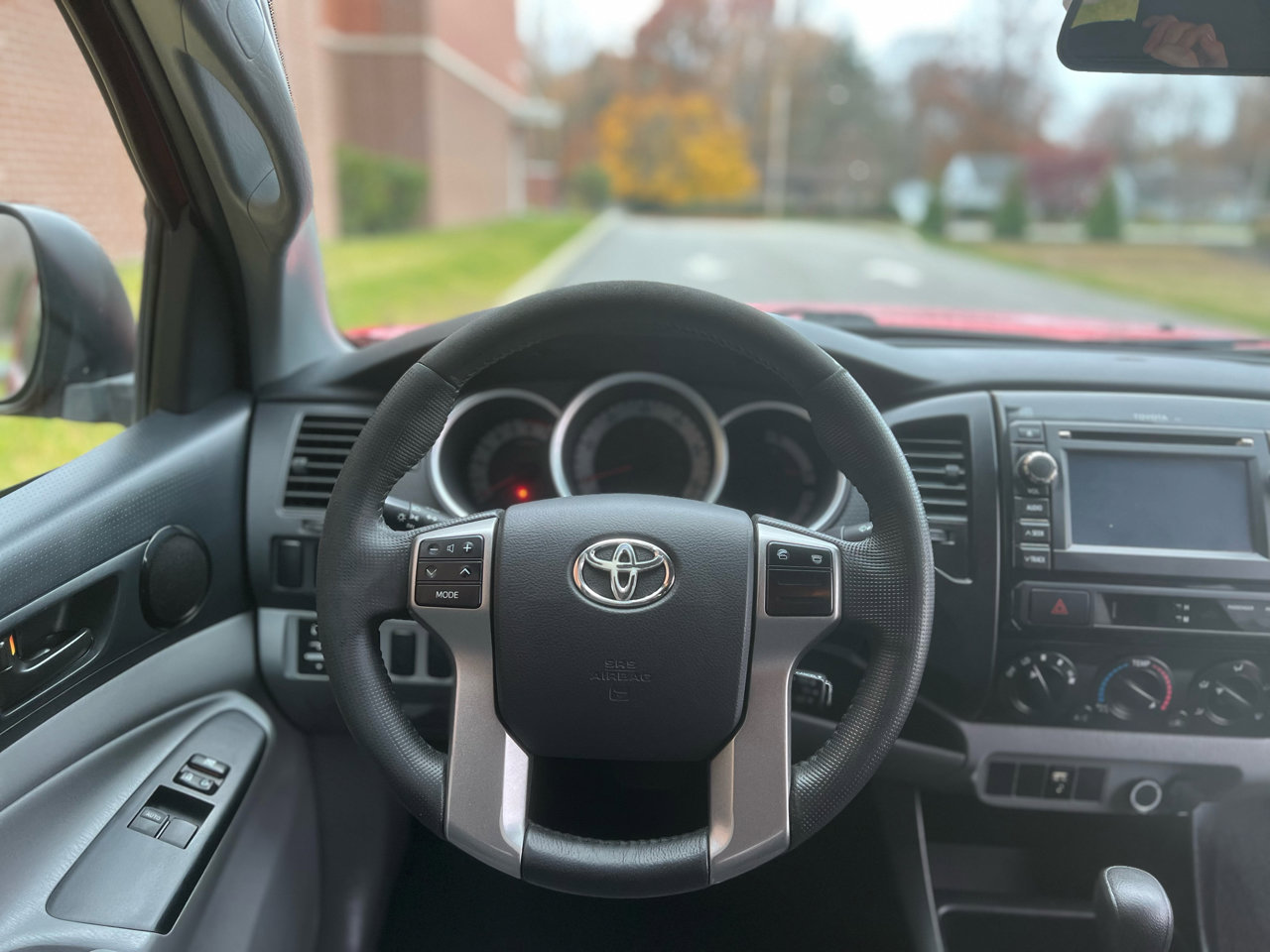 Used 2013 Toyota Tacoma 2WD Access Cab image 22