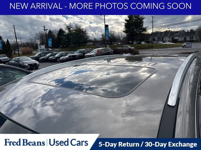 Used 2018 Buick Enclave Avenir w/ Avenir Technology Package image 4