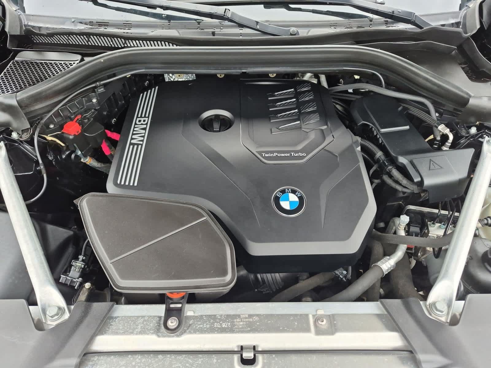 Used 2021 BMW X4 xDrive30i w/ Premium Package AWD/4WD image 14