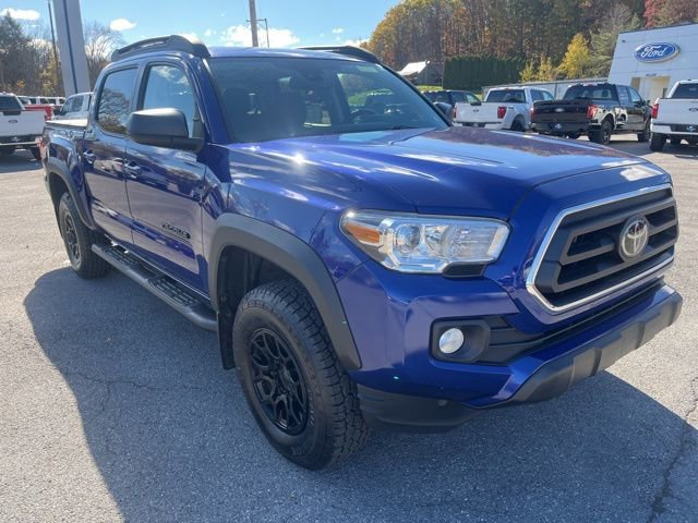 Used 2023 Toyota Tacoma SR5 w/ SX Package image 3