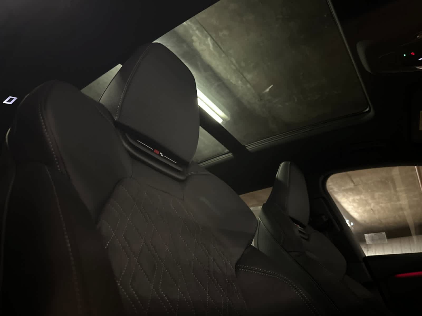 New 2027 Audi SQ6 e-tron Prestige AWD/4WD image 17