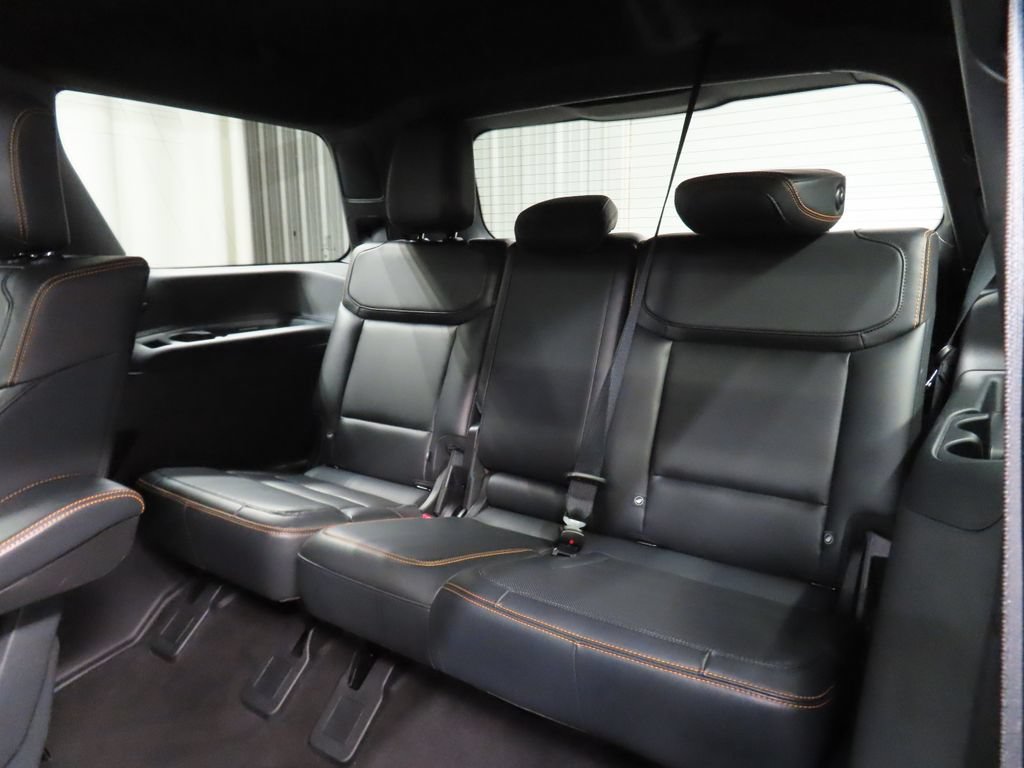 Used 2025 Ford Expedition Tremor AWD/4WD image 15