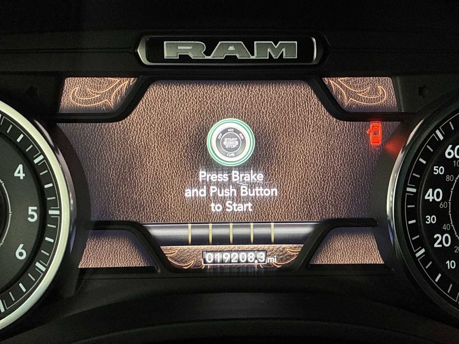 Used 2023 RAM 1500 Laramie image 10