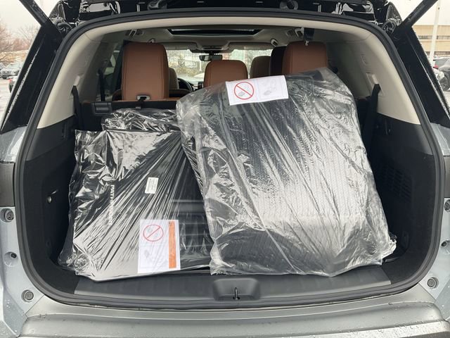 New 2026 Nissan Pathfinder Platinum image 31