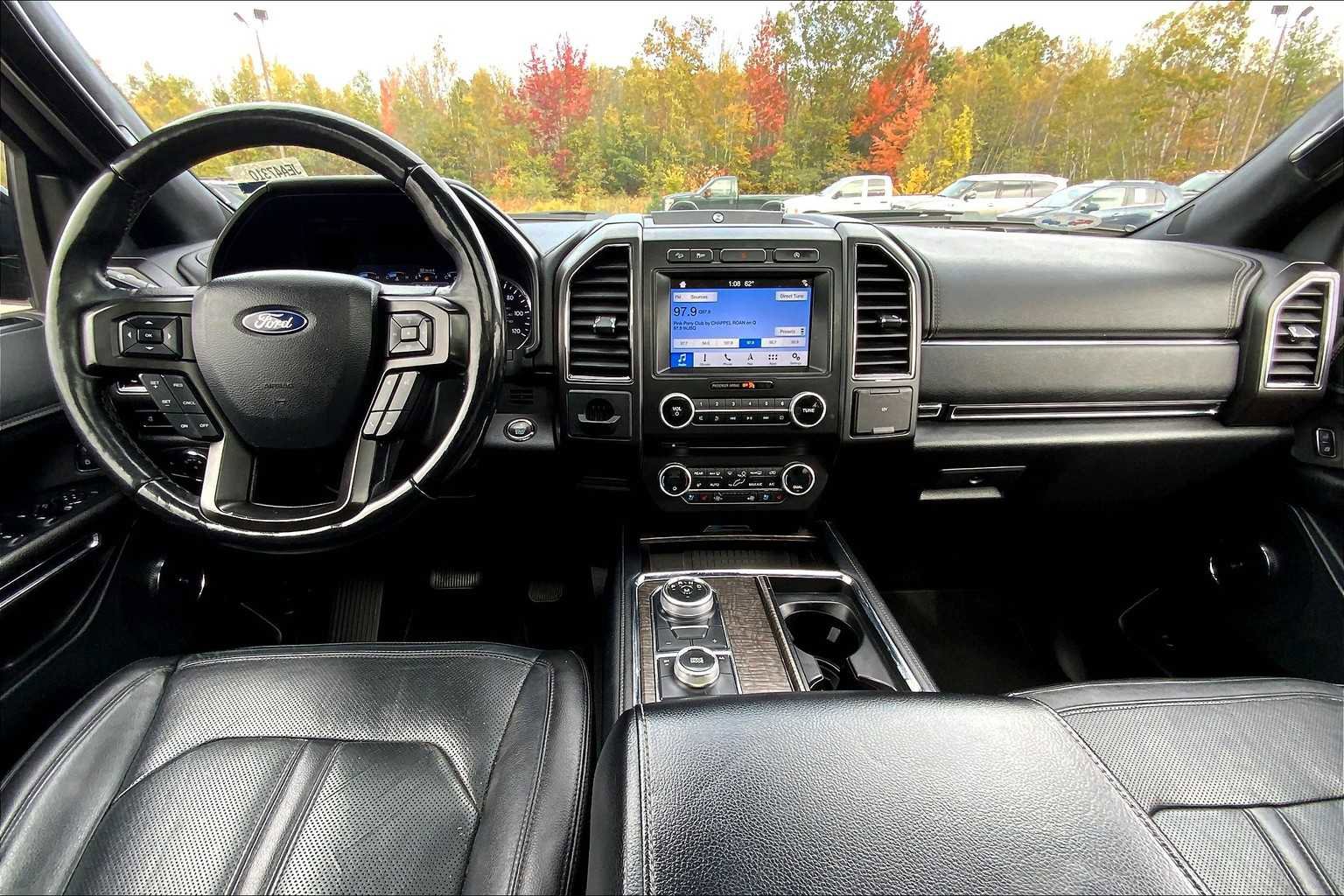 Used 2018 Ford Expedition Limited image 15