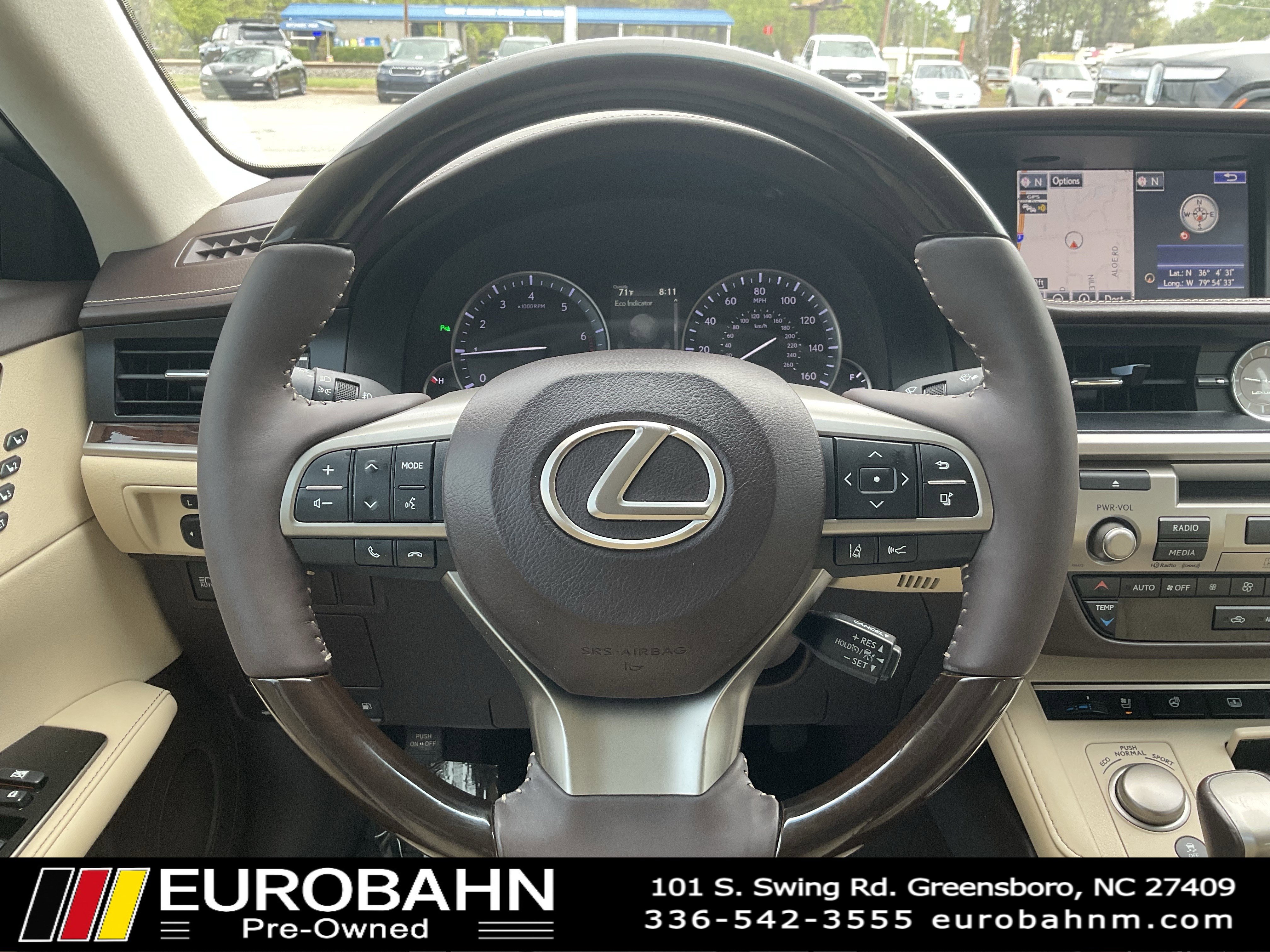 Used 2016 Lexus ES 350 w/ Ultra Luxury Package image 13