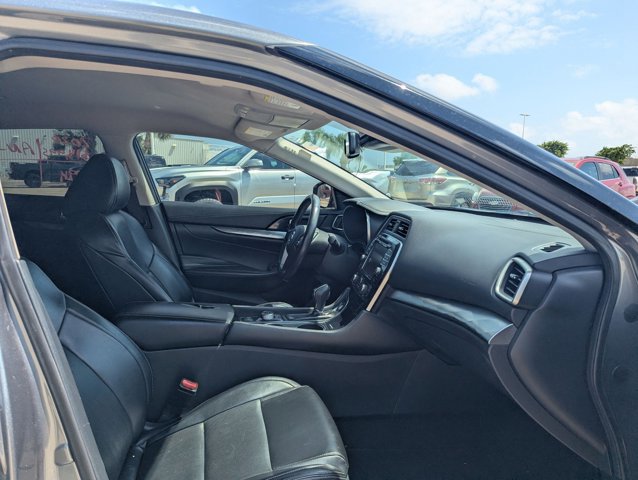 Used 2020 Nissan Maxima 3.5 SV w/ Floor Mat Group FWD image 17