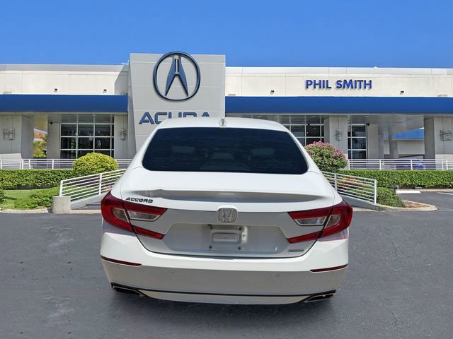 Used 2018 Honda Accord Touring image 6