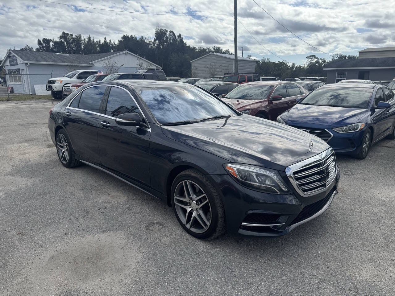 Used 2015 Mercedes-Benz S 550 4MATIC Sedan image 4