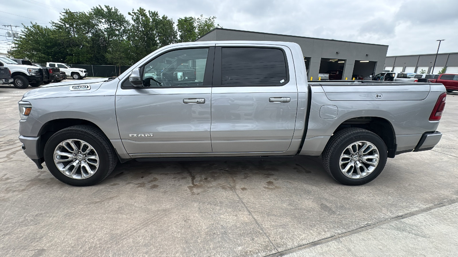 Certified 2024 RAM 1500 Laramie AWD/4WD image 8