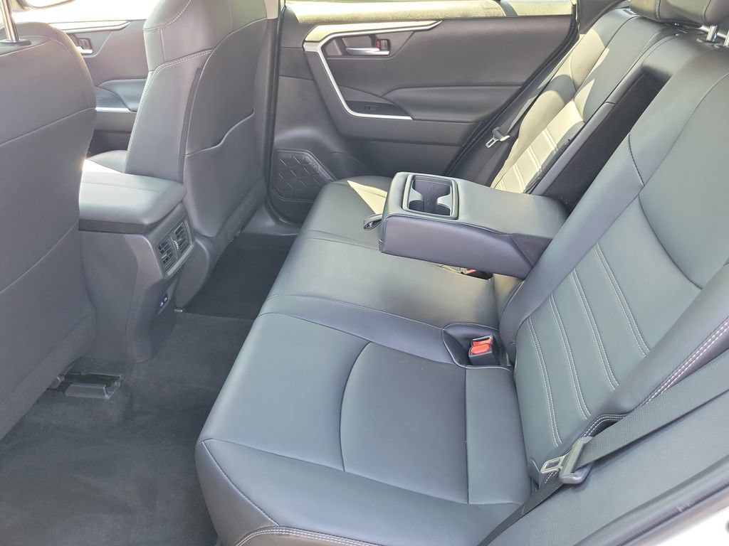 Used 2022 Toyota RAV4 XLE Premium FWD image 15