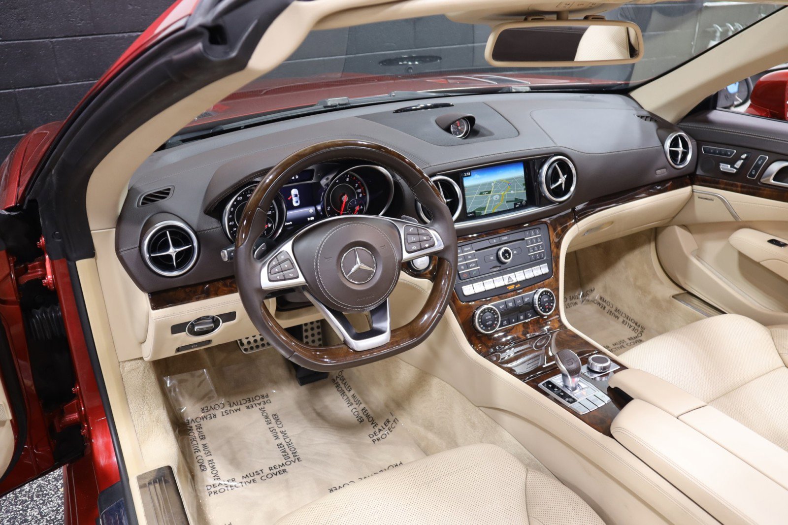 Used 2018 Mercedes-Benz SL 450 image 37