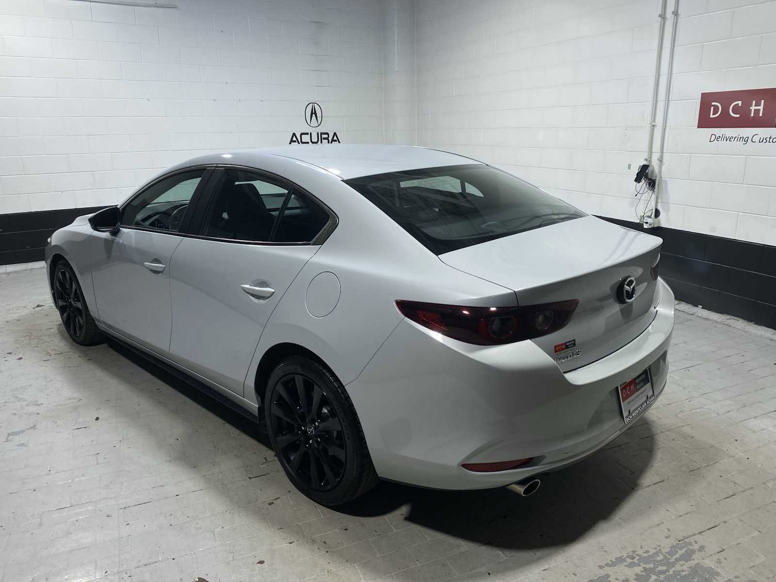 Used 2024 MAZDA MAZDA3 s FWD image 4