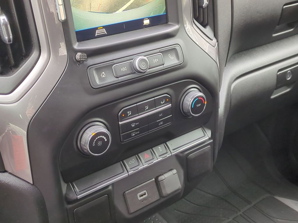 Used 2019 Chevrolet Silverado 1500 Custom w/ Custom Value Package image 22