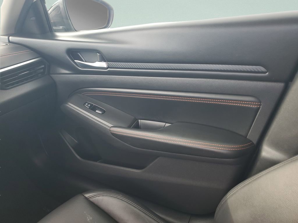 Used 2019 Nissan Altima 2.5 SR image 13