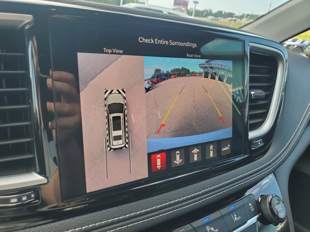 New 2026 Chrysler Pacifica Select image 42