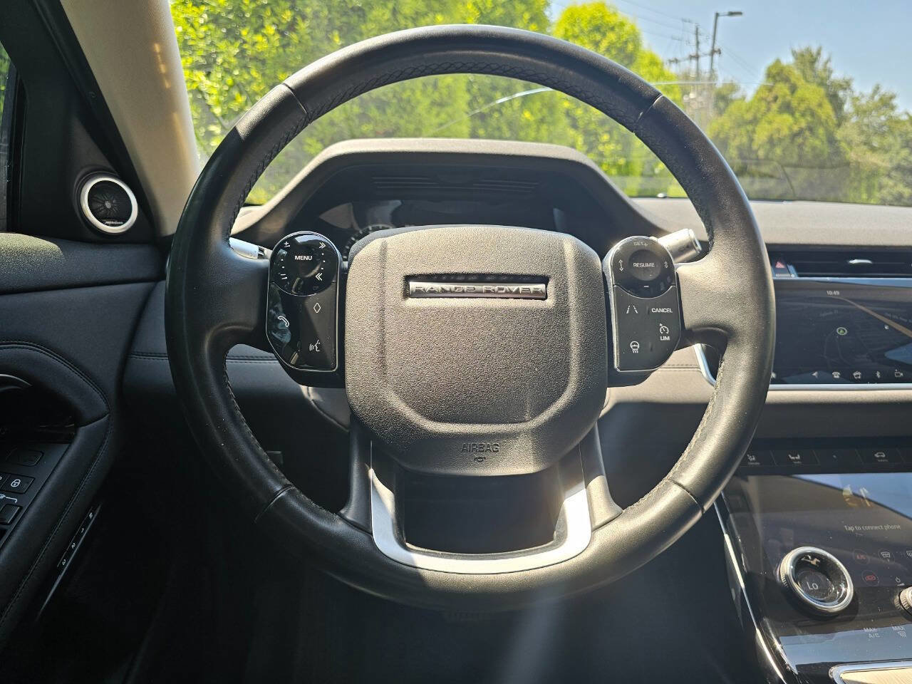 Used 2020 Land Rover Range Rover Evoque SE image 21