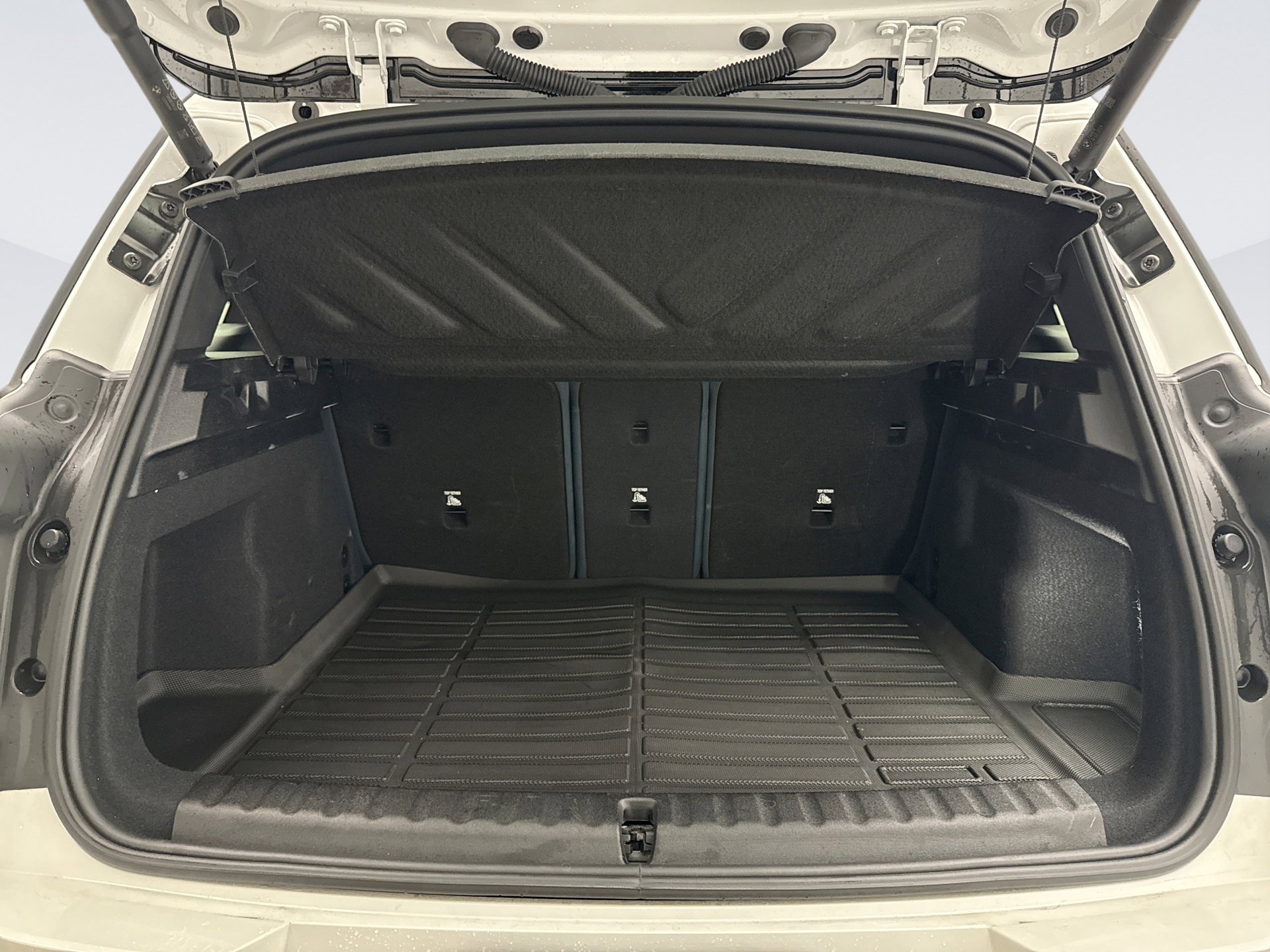 Used 2025 MINI Cooper Countryman S w/ Comfort Package Max image 19