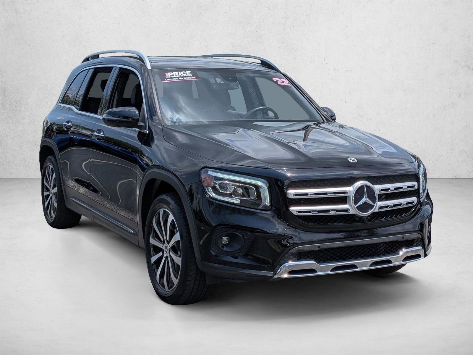 Used 2022 Mercedes-Benz GLB 250 image 3