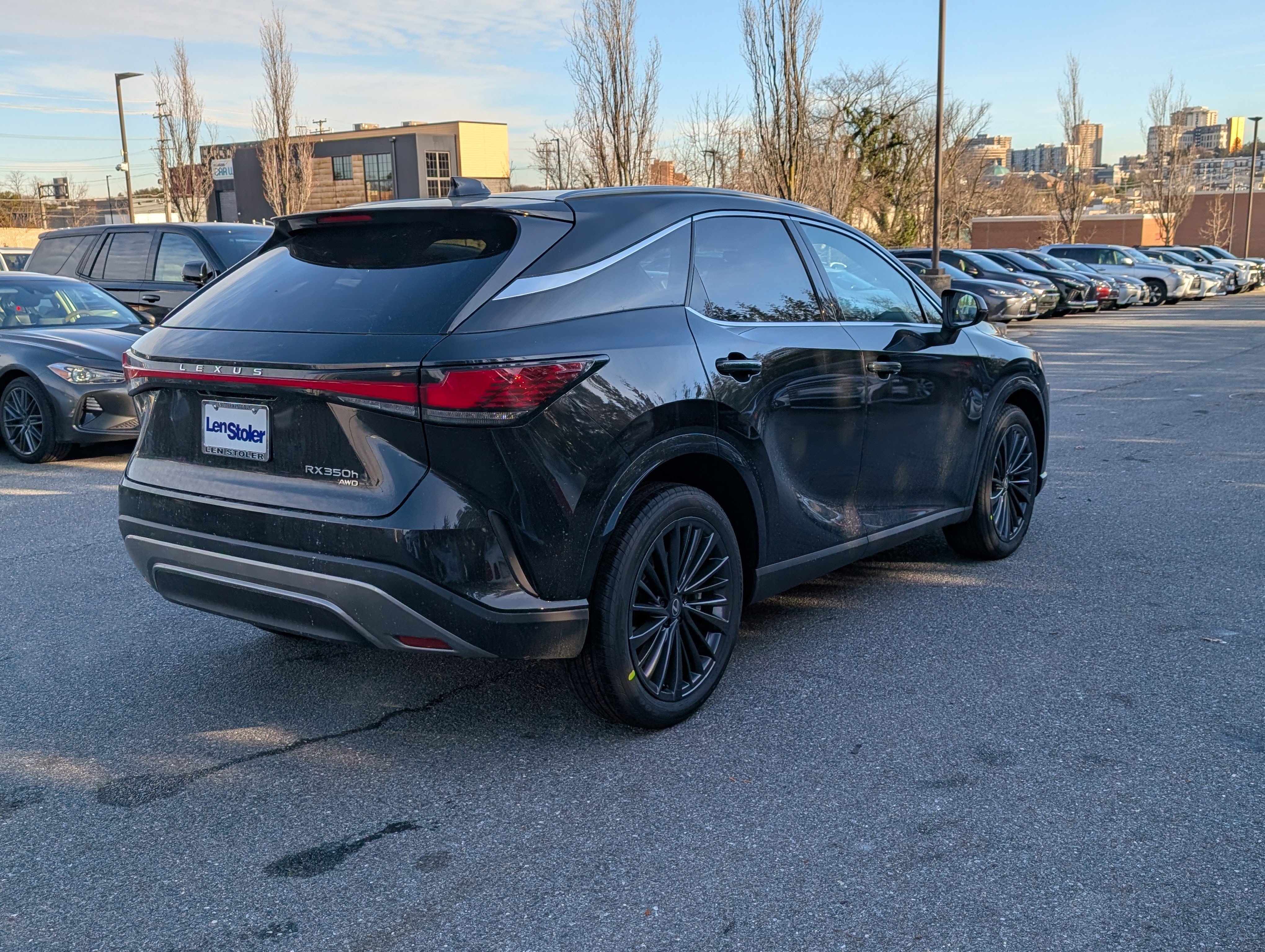 New 2026 Lexus RX 350h image 2