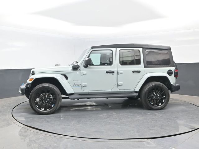 Used 2023 Jeep Wrangler Unlimited Sahara w/ Cold Weather Group AWD/4WD image 4