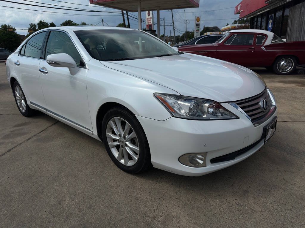 Used 2012 Lexus ES 350 FWD image 3