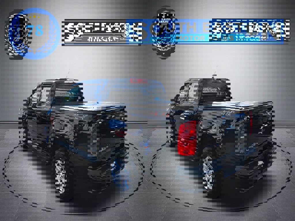 Used 2018 Chevrolet Colorado W/T w/ WT Convenience Package image 5