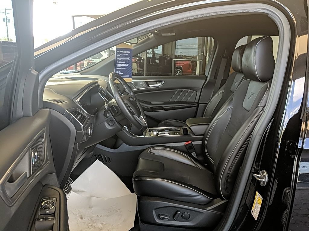 Used 2021 Ford Edge ST w/ Equipment Group 401A AWD/4WD image 13